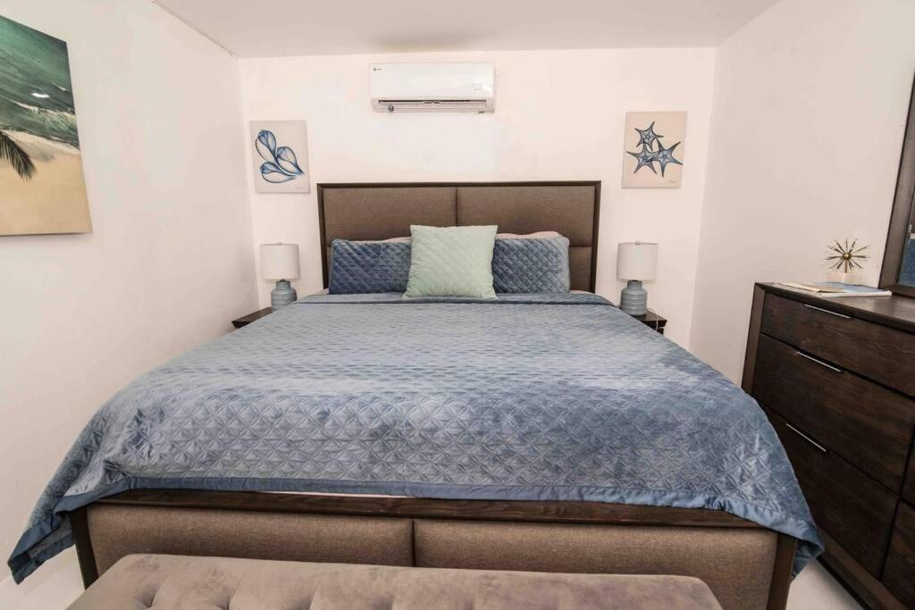 Modern 2Br With Kingbed In The Heart Of Isla Verde Strip Apartment ซานฮวน ภายนอก รูปภาพ